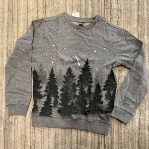 NWT tea collection forest graphic sweatshirt. Grey. Size 12.